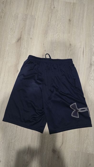 Мъжки късе гащи Under Armour M/L размер