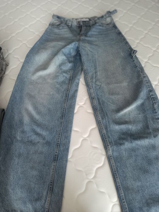 Дънки Bershka EUR 38