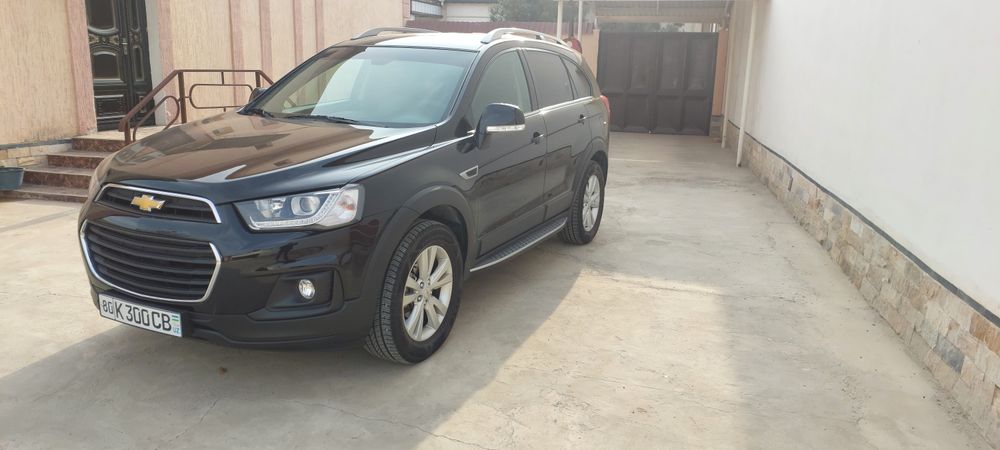 Чёрный Captiva 4.  2018  2.4