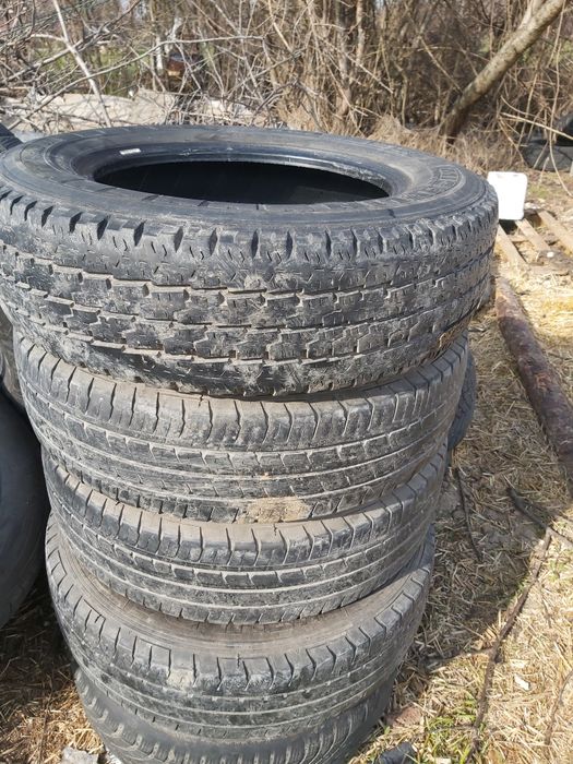 Гуми за бус втора употреба