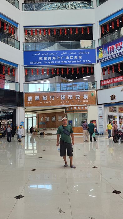 Поездка в Китай (Хоргос) без визы шопинг тур ! ! !