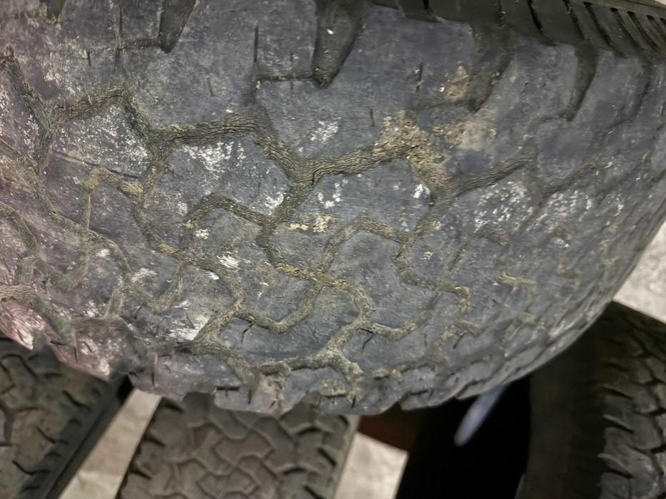 Шины 315/70 R17 бу