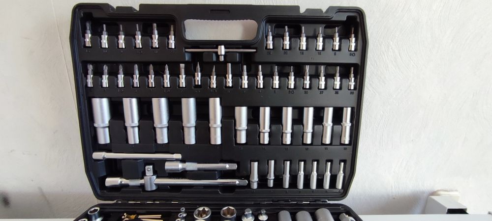 Набор ключей для авто