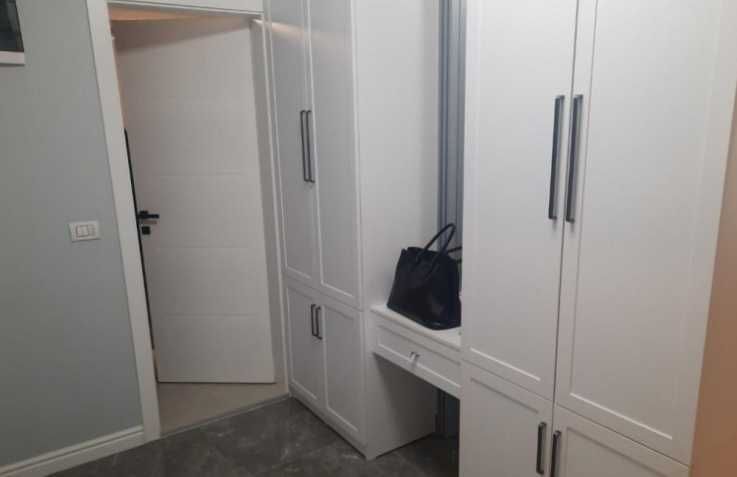 Дава се под наем Двустаен апартамент в Пловдив, Южен - 60 кв.м за 255 € - Снимка #2