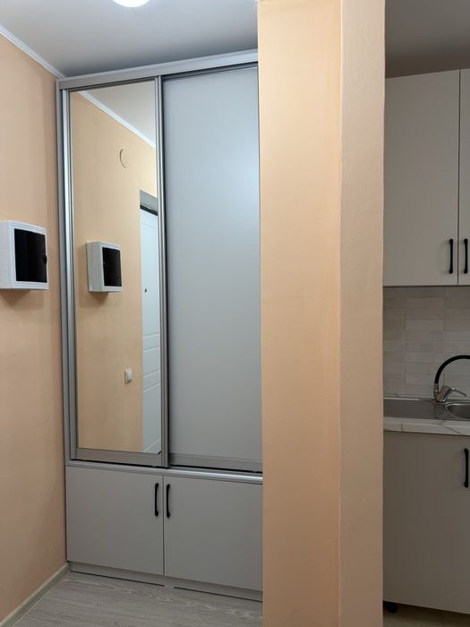 Кухнонный мебель