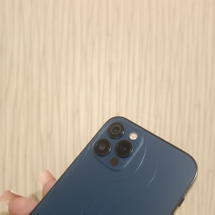 iPhone 12 PRO / 256gb / 76% / имеется торг / пишите