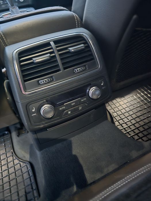 Ауди А6 оуроуд 2017