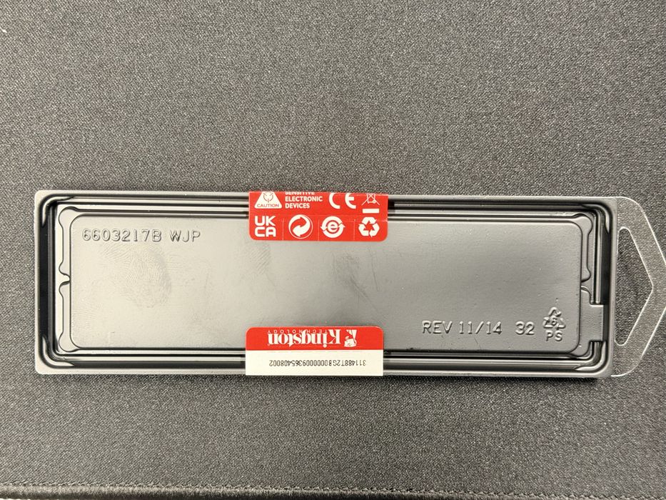 Kingston 16GB RAM DDR4 3200ghz - nou sigilat