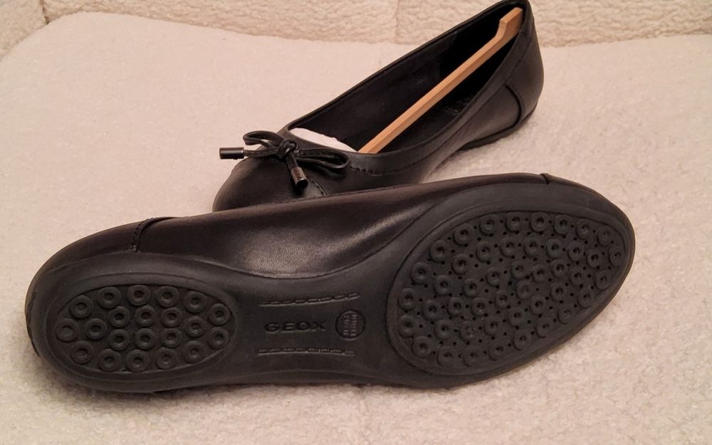 Balerini Geox noi mărimea 36