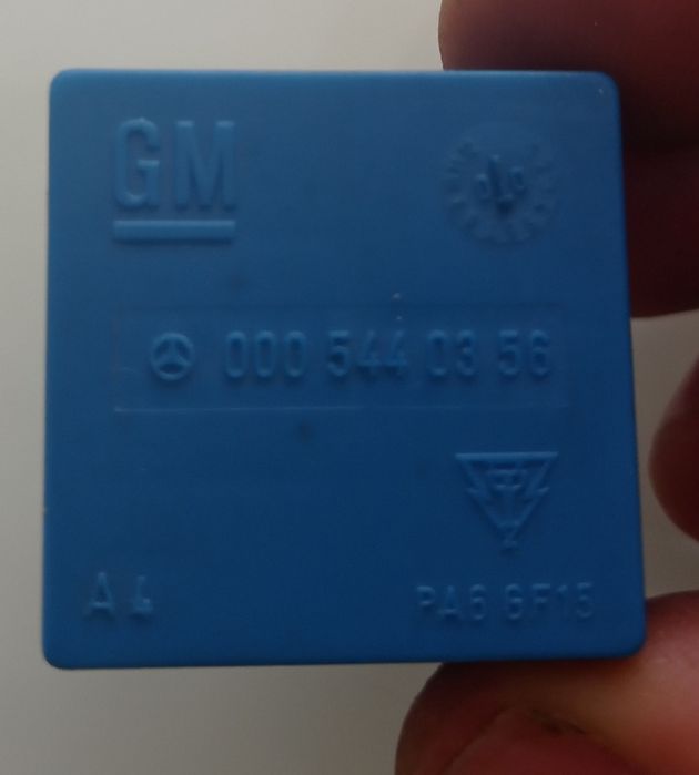 Реле на Мерседес