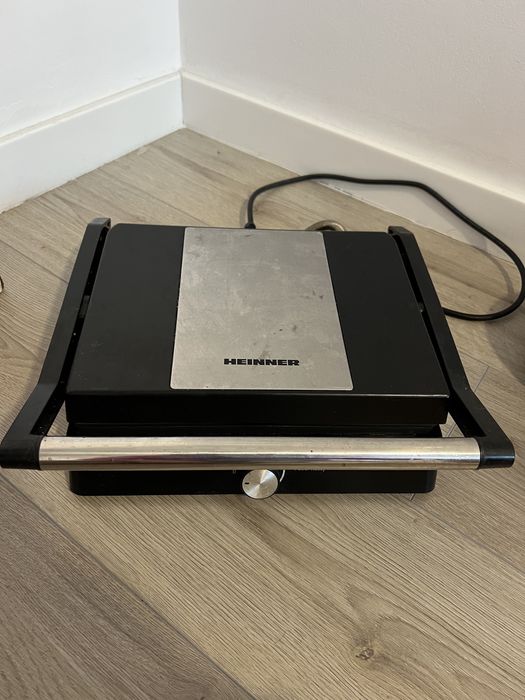 Grill electric Heinner