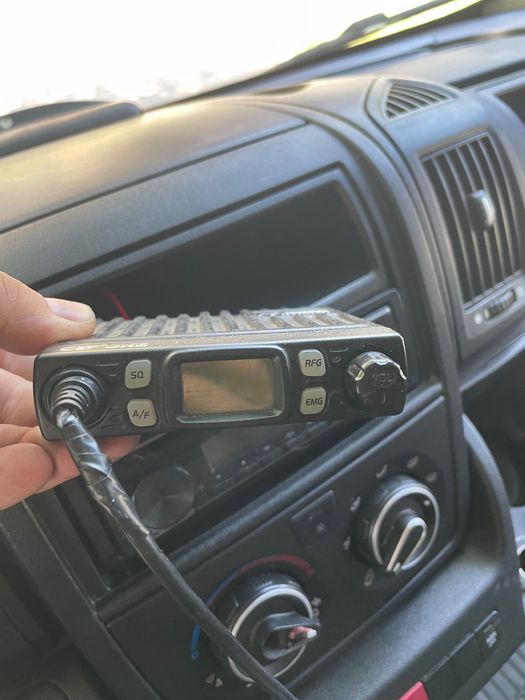 Vând 3 Statii  radio albrecht ae 6110 ;PNI escort hp 8001L ;CRT ONE