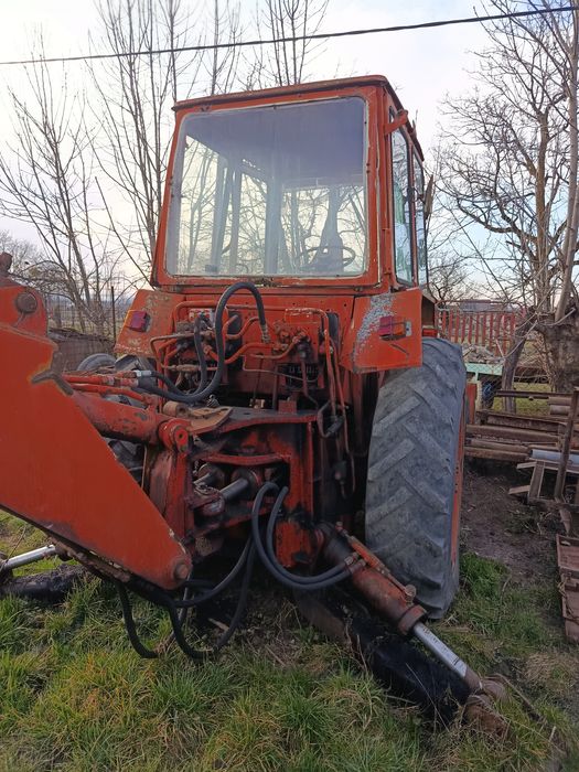 Buldoexcavator Mtz82 Borex