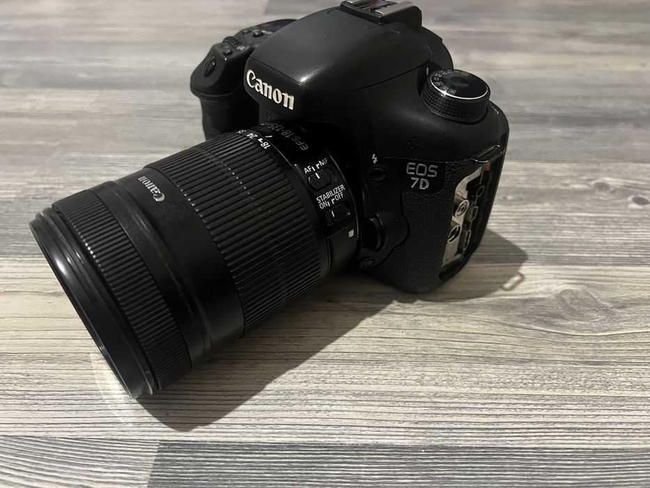 Фотоаппарат Canon 7D