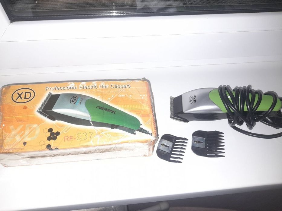 Продам машинка для стрижка волос