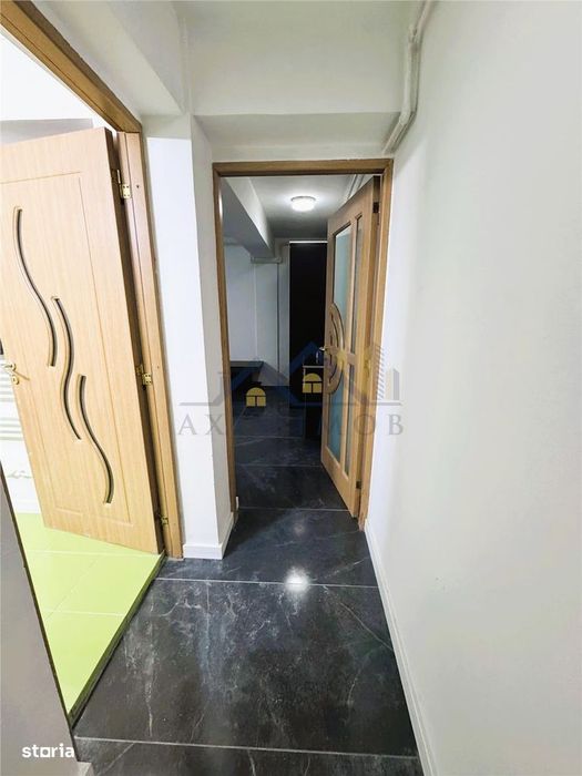 Garsoniera moderna si spatioasa zona Centru