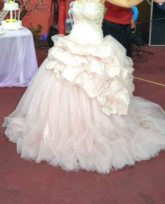 Булчинска рокля за сватба