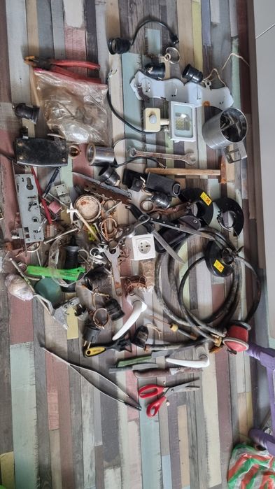 Голям лот инструменти