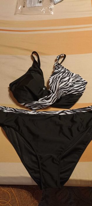 Макси дамски бански