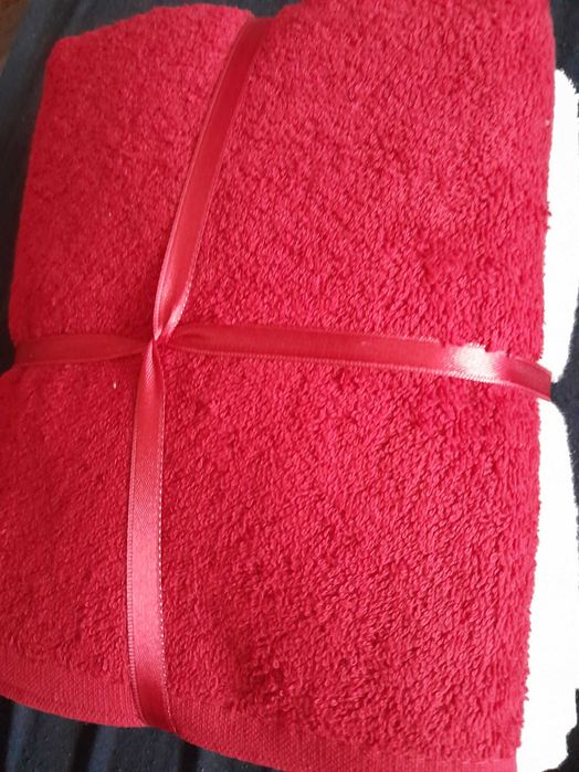 Кърпи за баня, 4 бр. в пакети по 2; 90х50 см; мек, хавлиен плат.