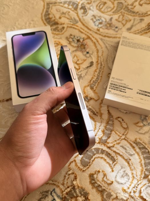 Айфон iPhone 14 256GB 93% (E-Sim)