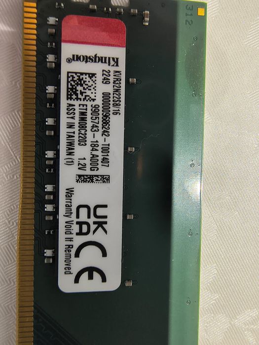 Продам озу ddr4 32гб