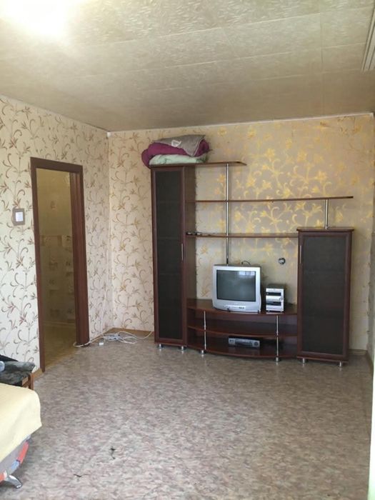 Продам двух комнатную квартиру
