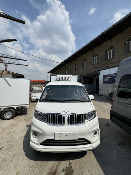 Рефрежератор седвич панел бутка