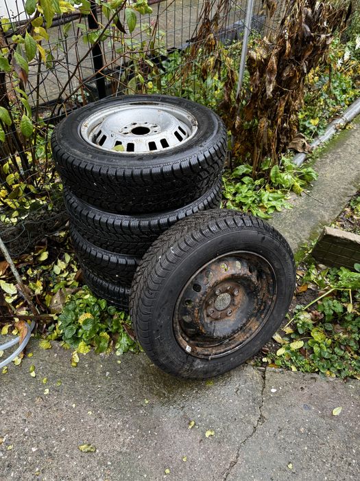 Гуми с джанти