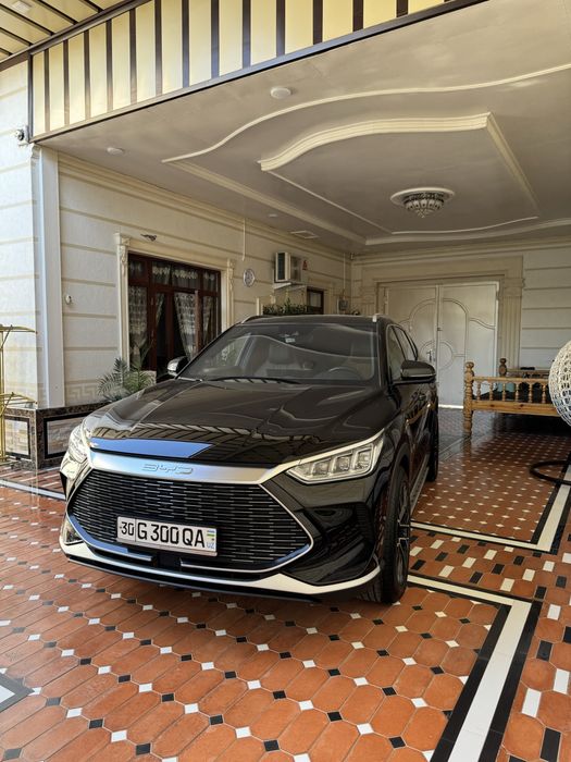 BYD song plus AWD