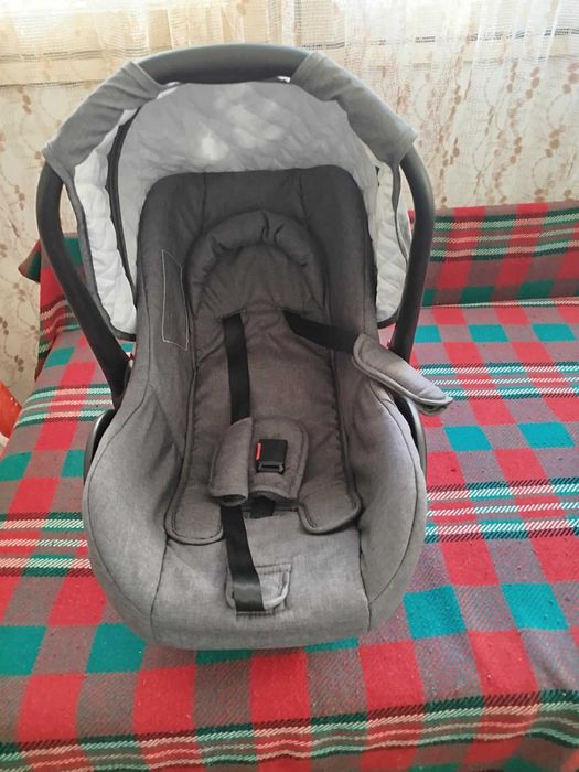 Бебешко столче-кошница