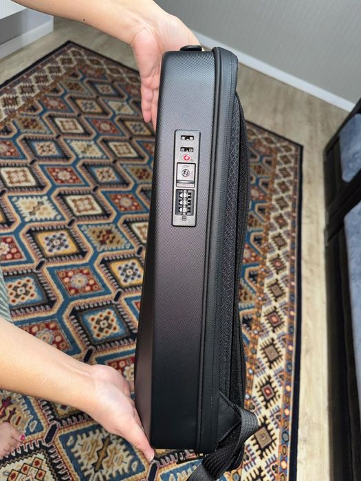 Жёсткий рюкзак для ноутбука Bange