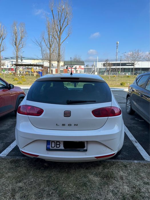 Vând Seat leon 2011