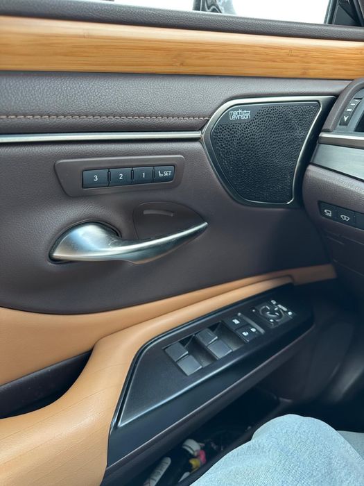 Lexus ES Lexus ES 300h LUXURY Hybrid