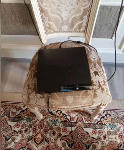 PlayStation 3 holati zo'r 2 joystick 7ta o'yinli va prashivka qilingan