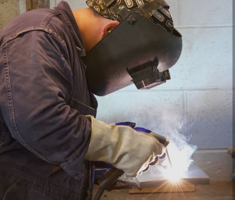 Svarchik Сварщик Уста, Сварочные услуги