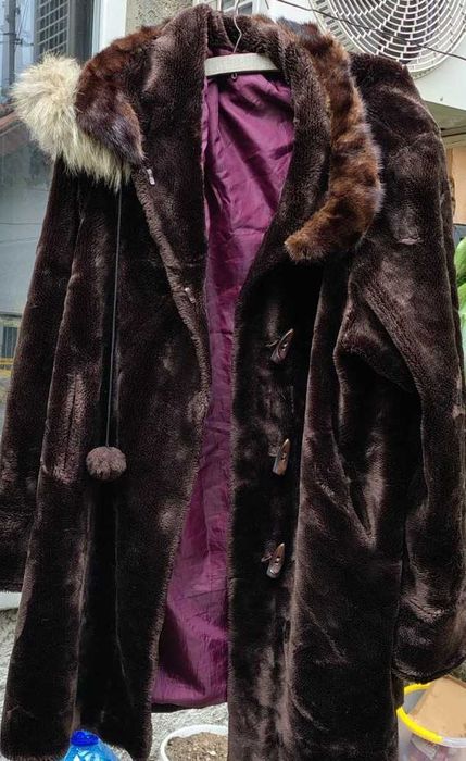 Зимни кожуси, различни цветове и материя