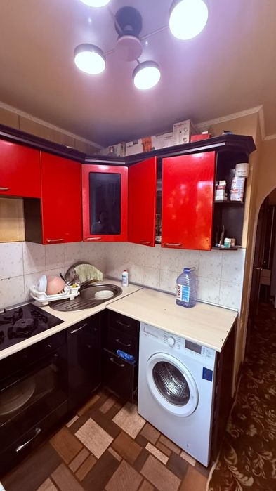 Продаётся 2 комн район Детская больница