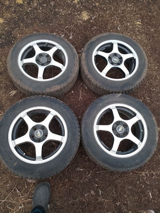 Продам диски с резиной