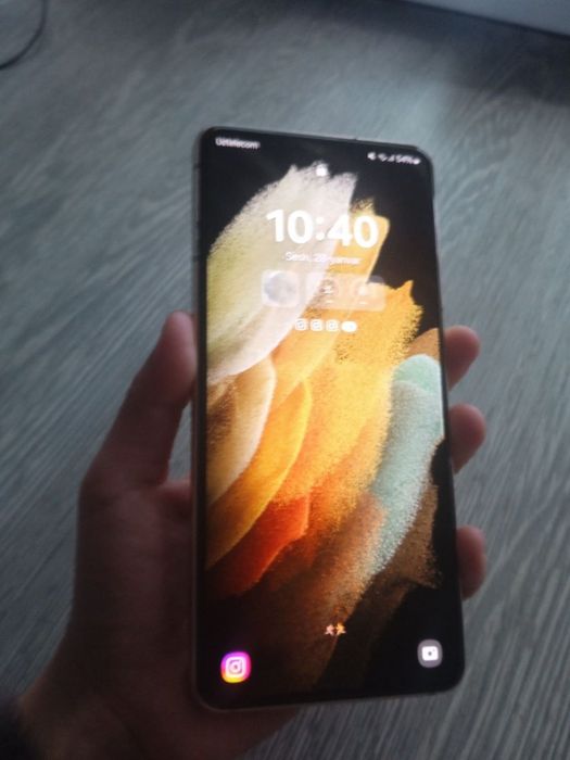 Model:samsung .s21.5g pamet:8.256. Satian:zor chotki. Narxi:3.400.mln