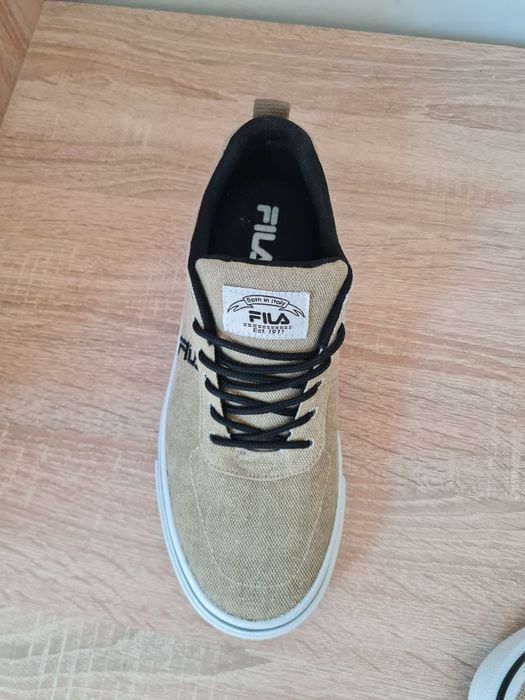 Fila кецове бежов 41