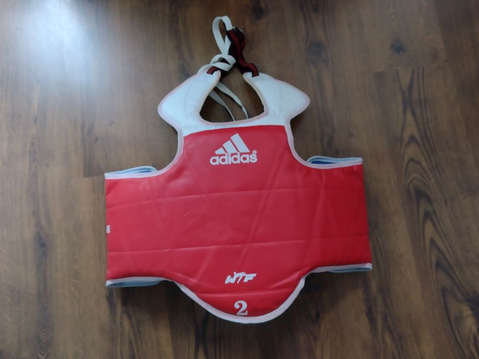 Протектор за таеклондо