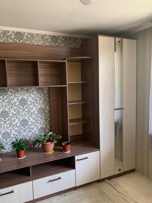 Продам шкаф горку
