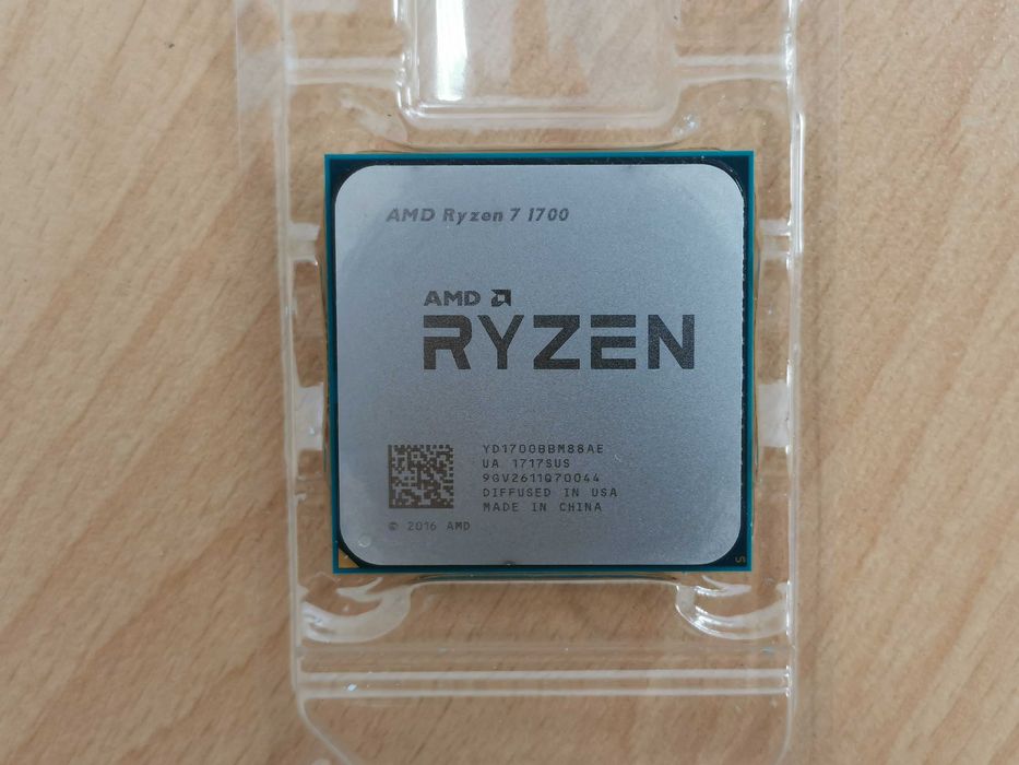 Asrock Fatal1ty X470 Gaming ITX/ac дъно с процесор AMD Ryzen 7 1700