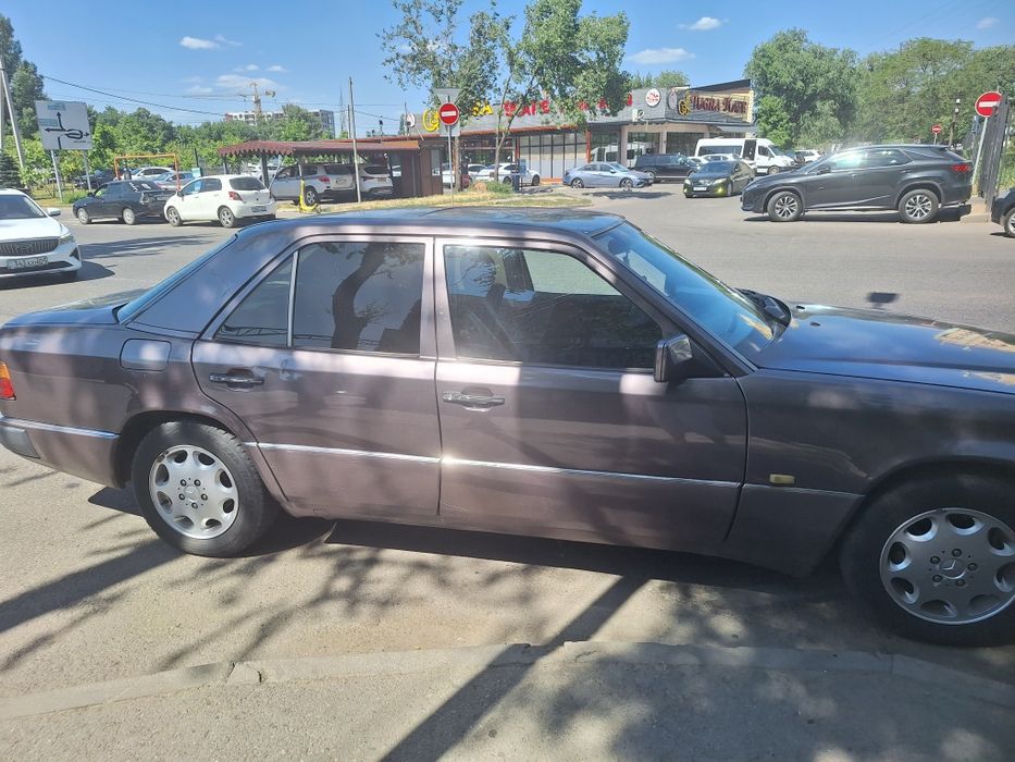 Продам машину срочно