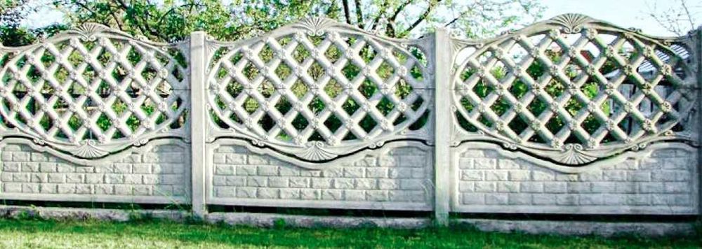 Stalpi si garduri din beton armat pentru imprejmuiri