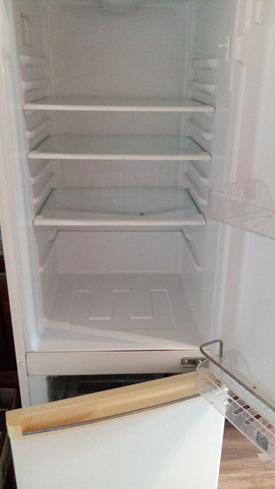 Продам холодильник Самсунг