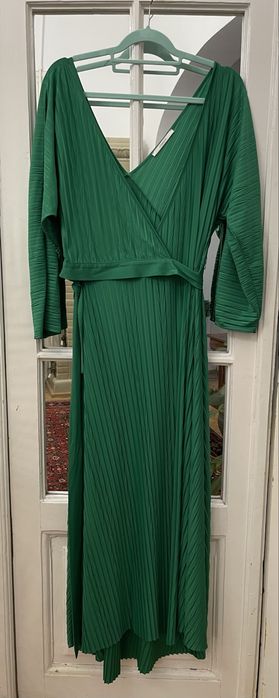 Rochie Uterque  superbă mărimea  L