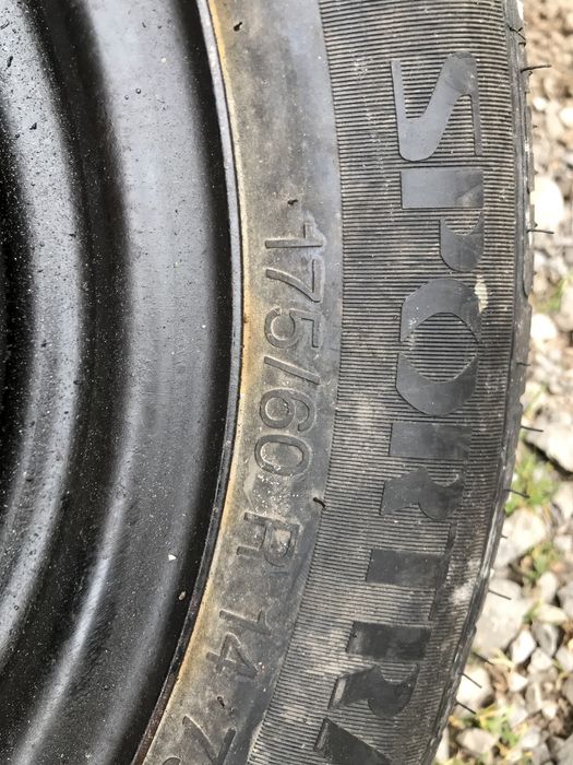 Нови летни гуми 4бр.175/60R14