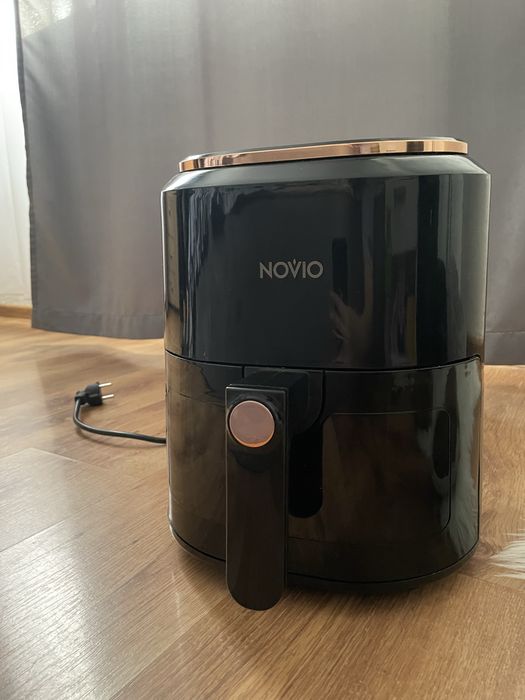 Friteuza cu aer cald